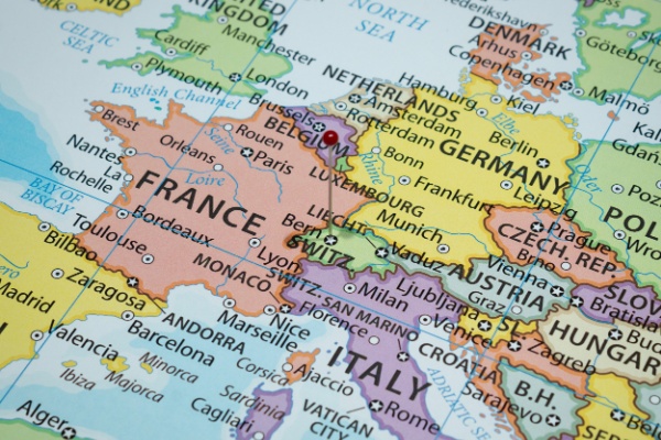 liste-des-etats-et-territoires-non-cooperatifs-en-matiere-fiscale-–-2025