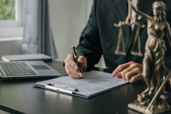 tarifs-des-administrateurs-judiciaires-et-des-commissaires-a-l’execution-du-plan-(2024-2026)