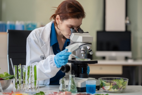 indice-du-climat-des-affaires-dans-les-activites-specialisees,-scientifiques-et-techniques-–-2026