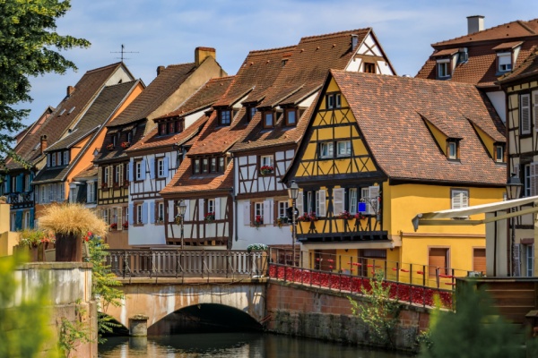 tarifs-des-notaires-–-dispositions-speciales-aux-departements-du-bas-rhin,-du-haut-rhin-et-de-la-moselle-–-2026