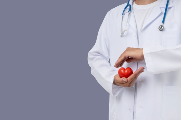 tableau-des-cotisations-sociales-dues-par-les-auxiliaires-medicaux-–-annee-2026