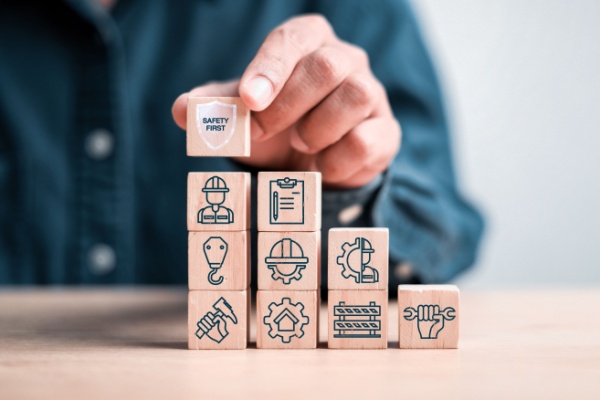 tarif-des-cotisations-d&rsquo;accidents-du-travail-et-maladies-professionnelles-des-industries-du-bois,-de-l&rsquo;ameublement,-du-papier-carton,-du-textile,-du-vetement,-des-cuirs-et-de-peaux-et-des-pierres-et-terres-a-feu-–-annee-2026