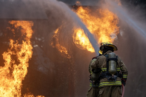 incendies-:-le-delai-de-demande-d’activite-partielle-est-porte-a-45-jours